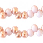 Glasperlen 8mm A-symetrisch Light lilac-half rosé gold pearl shine coating