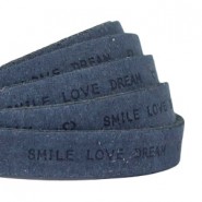 DQ Lederband flach 10mm "smile love dream" print Dark denim blue